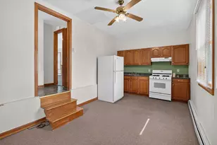 31 Oregon St, Fall River, MA 02720 - Photo 16