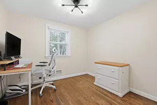 54 Crescent Ave, North Attleboro, MA 02760 - Photo 12