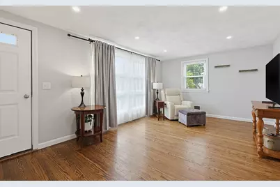 54 Crescent Ave., North Attleboro, MA 02760 - Photo 2