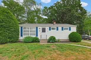 54 Crescent Ave, North Attleboro, MA 02760 - Photo 26