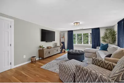 106 Winn St, Burlington, MA 01803 - Photo 10