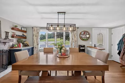106 Winn St, Burlington, MA 01803 - Photo 4