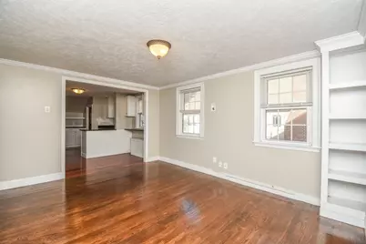 7 Hilltop #A, Watertown, MA 02472 - Photo 2
