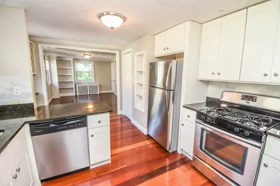 7 Hilltop #A, Watertown, MA 02472 - Photo 4