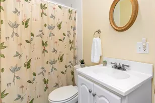 36 Brookdale St, Boston, MA 02131 - Photo 12