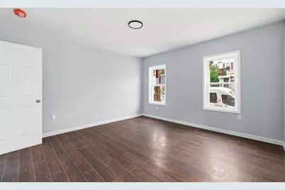 14 Cutler St, Worcester, MA 01604 - Photo 12