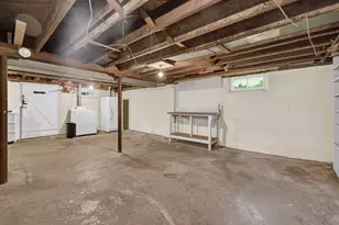 414 Archer St, Fall River, MA 02720 - Photo 34