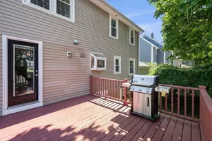 32 Grosvenor Rd, Waltham, MA 02453 - Photo 28