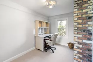 32 Grosvenor Rd, Waltham, MA 02453 - Photo 16