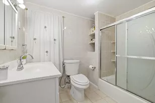 30 Woodlawn St, Everett, MA 02149 - Photo 6