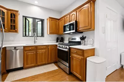 265 Emerson St #3, Boston, MA 02127 - Photo 2