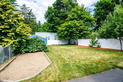 176 Hall St, Leominster, MA 01453 - Photo 10