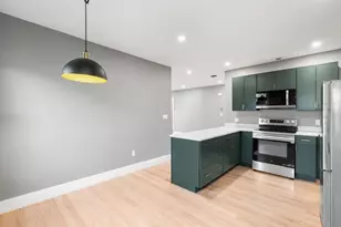 1 Boylston Pl, Boston, MA 02130 - Photo 22