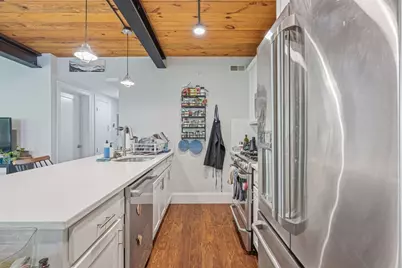 192 Raymond St #4, Cambridge, MA 02140 - Photo 8