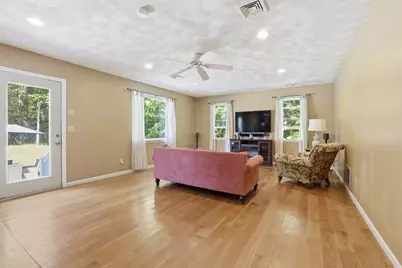 930 Union St, Duxbury, MA 02332 - Photo 10