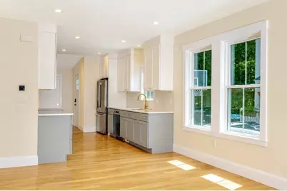 43 Taft Ave, Newton, MA 02465 - Photo 8