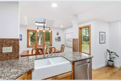 65 Bennett Street, Hudson, MA 01749 - Photo 18