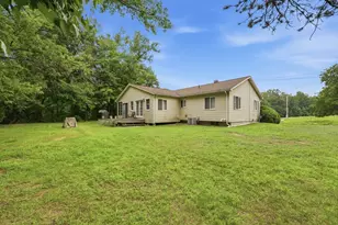 1303 Calkins Rd, Palmer, MA 01069 - Photo 30