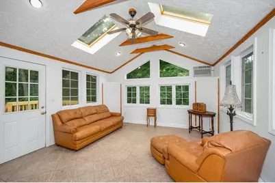 14 Kirk Rd, Billerica, MA 01821 - Photo 14