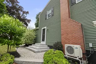 4 Raymond Cir, Peabody, MA 01960 - Photo 4