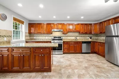 104 Crescent #1, Waltham, MA 02453 - Photo 8