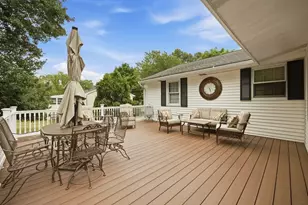 45 Sun Valley Dr, Braintree, MA 02184 - Photo 30