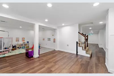 48 Anthony Rd, Leominster, MA 01453 - Photo 16