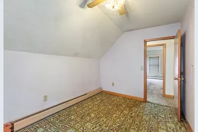 4 L St, Lowell, MA 01850 - Photo 24