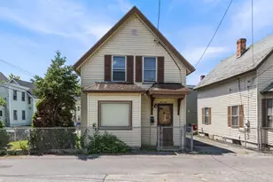 4 L St, Lowell, MA 01850 - Photo 2