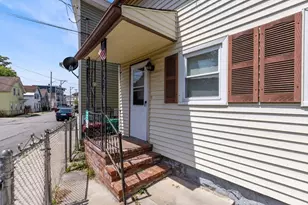 4 L St, Lowell, MA 01850 - Photo 6