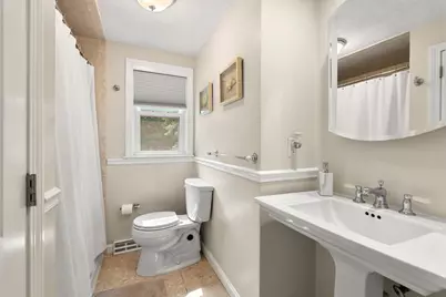 15 Crestwood Drive, Framingham, MA 01701 - Photo 18