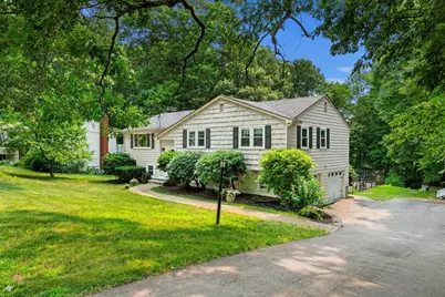 15 Crestwood Drive, Framingham, MA 01701 - Photo 1