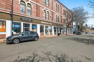 7 Lincoln St, Wakefield, MA 01880 - Photo 1