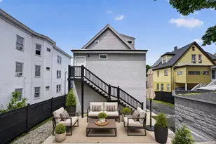 21 Hutchinson St, Winthrop, MA 02152 - Photo 4