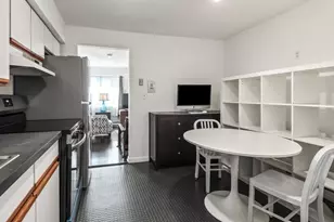 10 Roberts, Somerville, MA 02145 - Photo 12