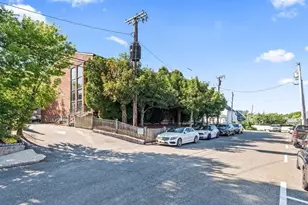 10 Roberts St, Somerville, MA 02145 - Photo 6
