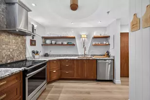 22 Railroad St, Andover, MA 01810 - Photo 4