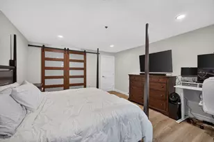 22 Railroad St, Andover, MA 01810 - Photo 18