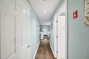 1582 Varnum Ave, Lowell, MA 01854 - Photo 14