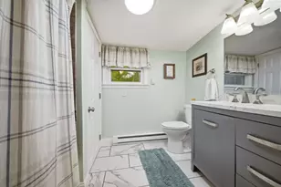 1582 Varnum Ave, Lowell, MA 01854 - Photo 28