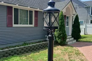 1582 Varnum Ave, Lowell, MA 01854 - Photo 2