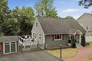 1582 Varnum Ave, Lowell, MA 01854 - Photo 2