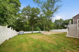 1582 Varnum Ave, Lowell, MA 01854 - Photo 8