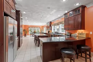 18 Lawrence St, Pepperell, MA 01463 - Photo 10