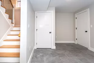 87 Hardy Pond Rd, Waltham, MA 02452 - Photo 26