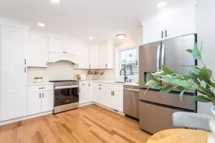 87 Hardy Pond Rd, Waltham, MA 02452 - Photo 8