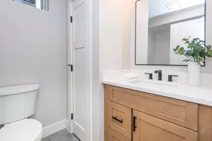 87 Hardy Pond Rd, Waltham, MA 02452 - Photo 30