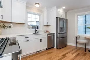 87 Hardy Pond Rd, Waltham, MA 02452 - Photo 10