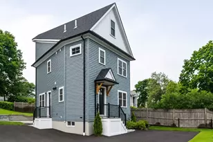 87 Hardy Pond Rd, Waltham, MA 02452 - Photo 2