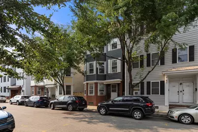592 E 3rd Street #3, Boston, MA 02127 - Photo 2